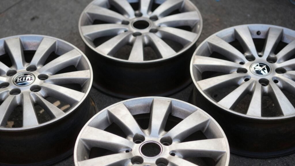 Used Kia alloy wheels and rims for sale.